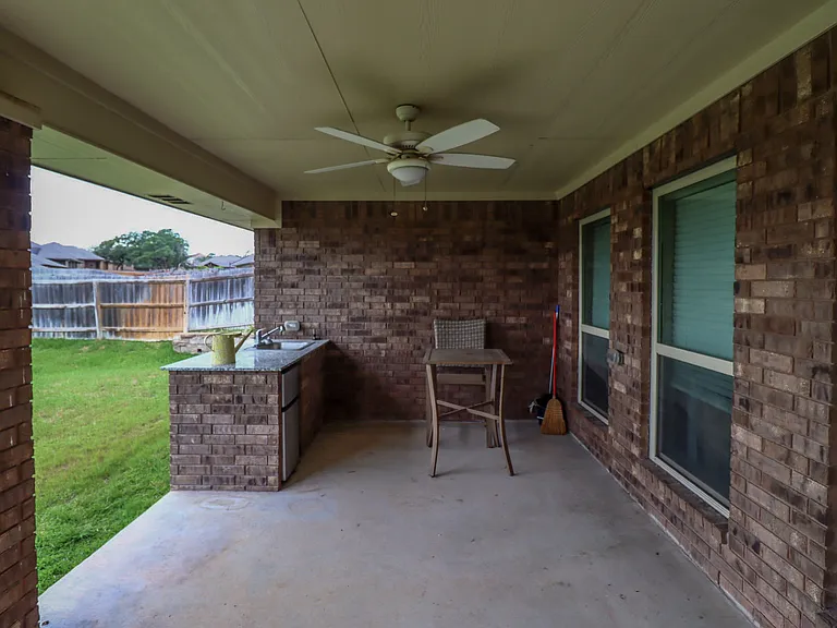 8107 Preston Hollow Dr — Photo 43