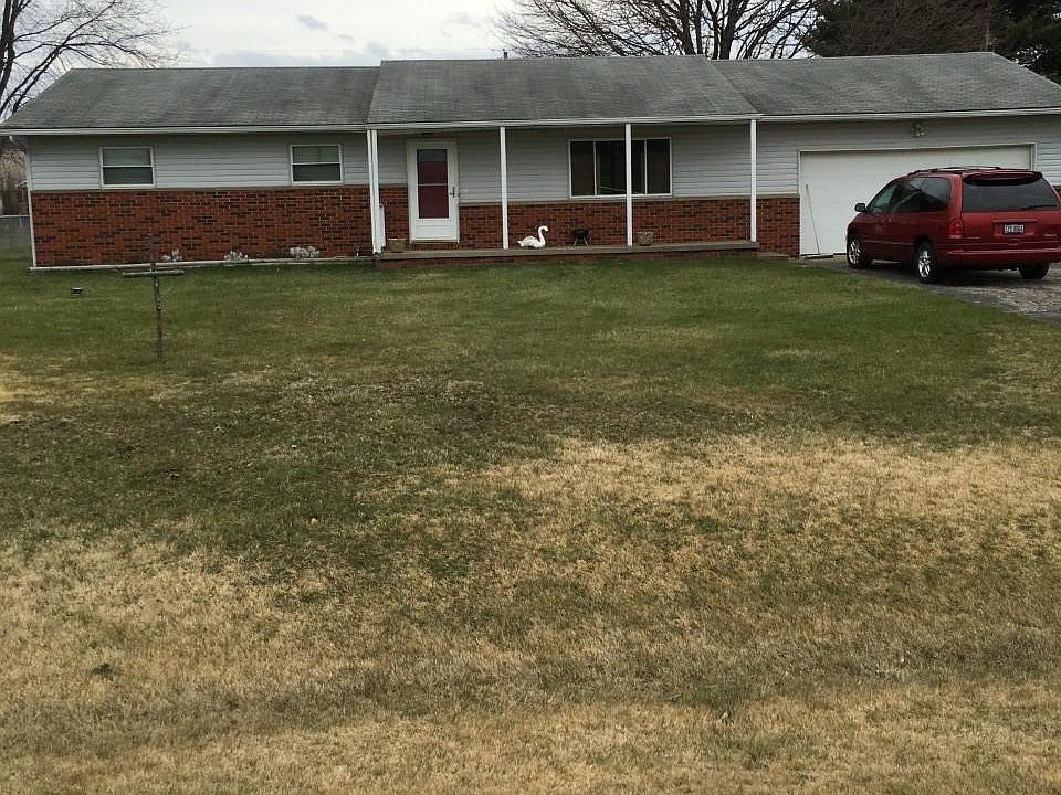 2nd image of 116 Fleming Dr NE