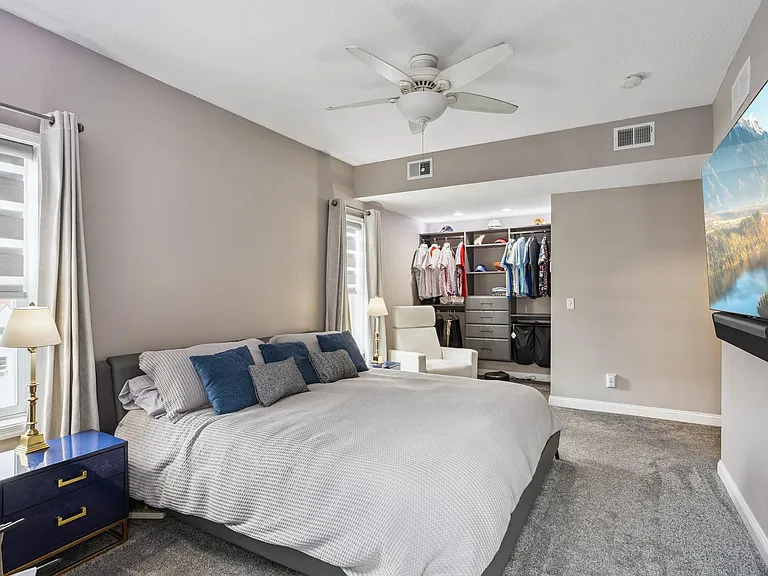 1829 Park Ave #7X — Photo 8