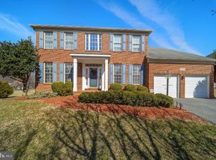 15204 Lions Den Rd, Burtonsville, MD 20866
