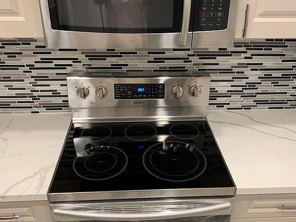 5th image of 8889 Caminito Plaza Centro #7325