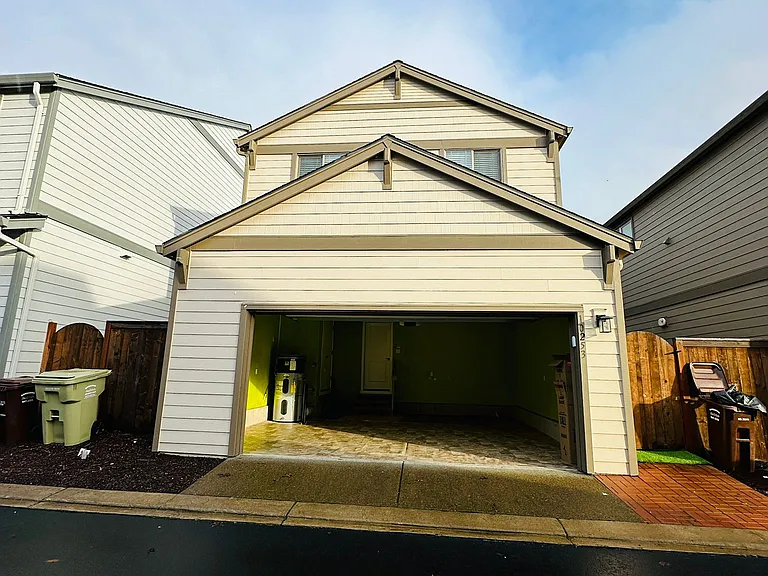 10253 NW 291st Ave — Photo 41