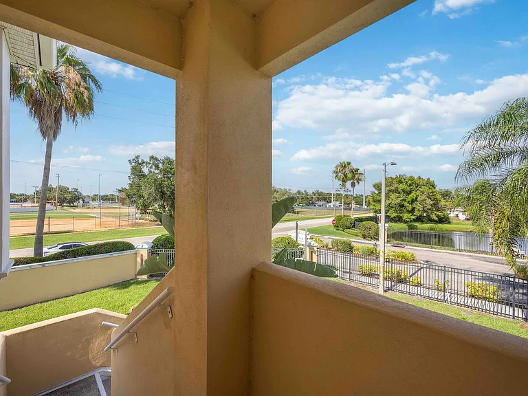 1195 Villagio Cir #208 — Photo 4