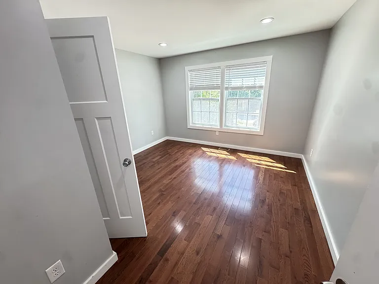 48 Charterhouse Ave #1 — Photo 10
