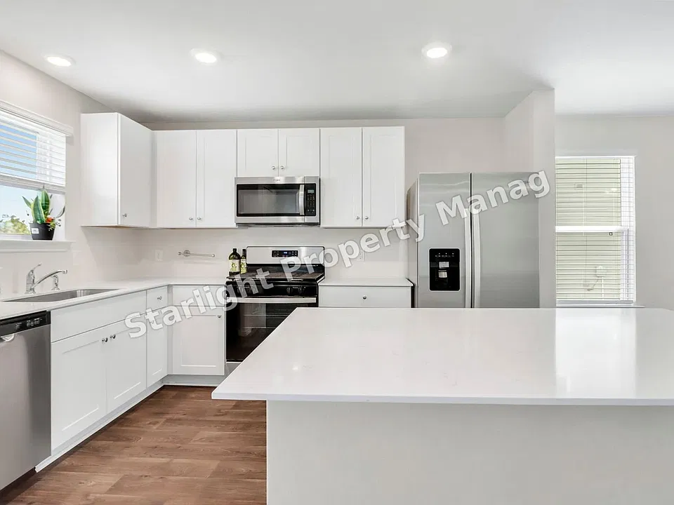 14307 Little Sandstone