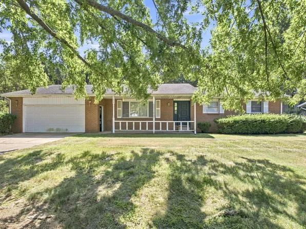 1436 Saint Joseph Cir, Saint Joseph, MI 49085
