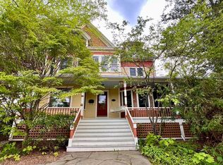 83 Bancroft Rd, Northampton, MA 01060