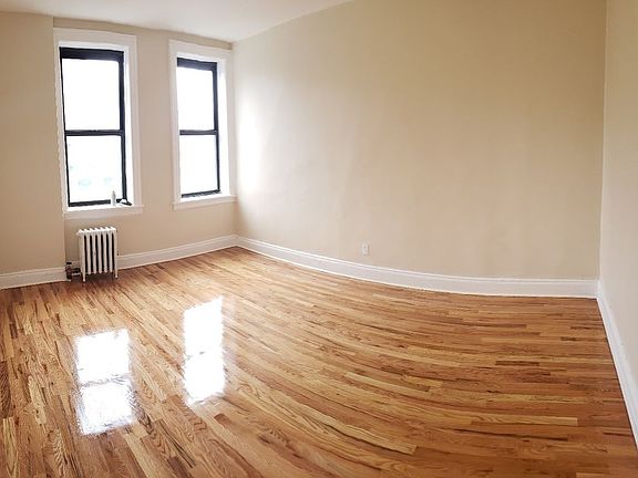 2nd image of 2970 Ocean Ave APT B3