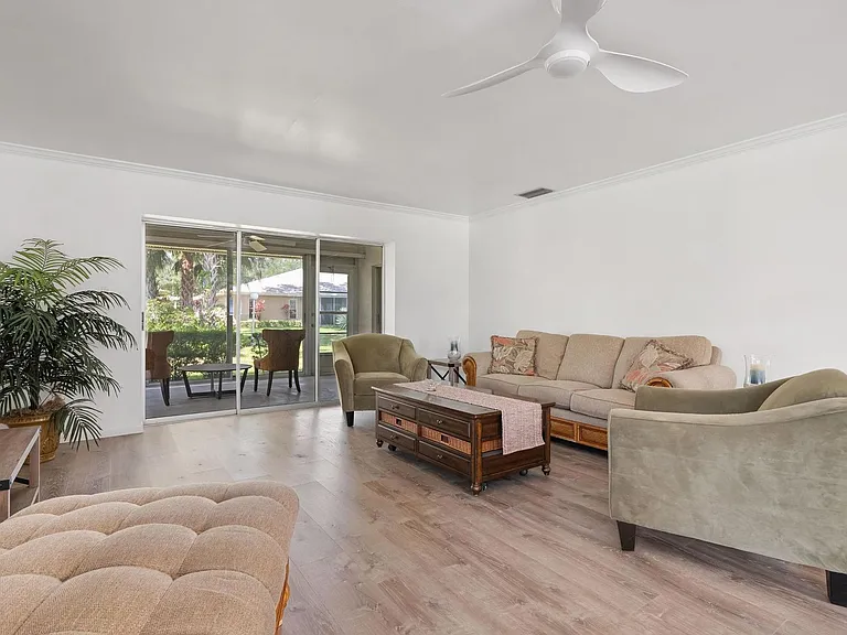 4212 Center Gate Ln #2 — Photo 4
