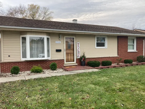 13148 Village Ln, Crestwood, IL 60445