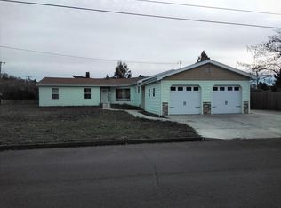 2347 Cannon Ave, Roseburg, OR 97471