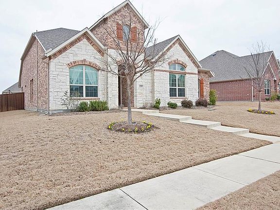 2nd image of 1058 Enchanted Rock Dr