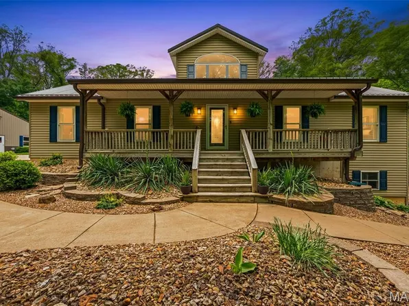 26225 Bubbling Brook Dr, Foristell, MO 63348