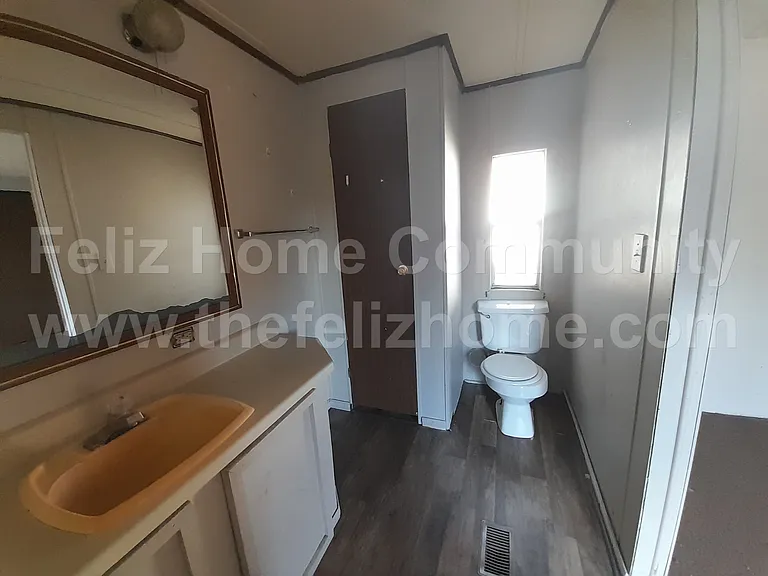 42-30 McLean Dr #42 — Photo 7
