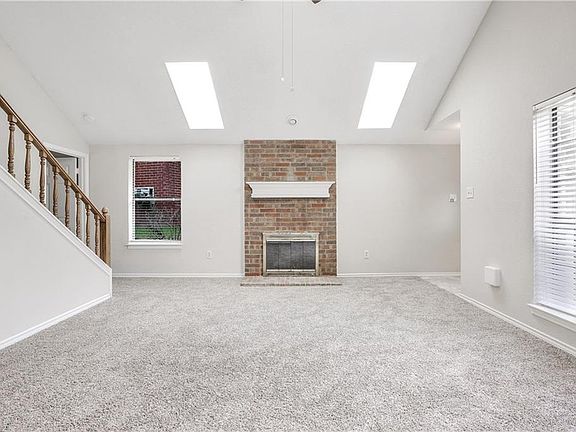 3rd image of 5829 Terra Dr
