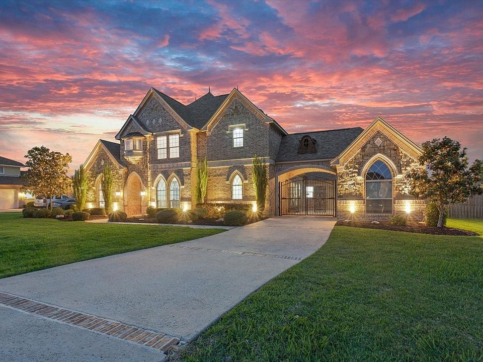 1st image of 7 Lone Star Dr