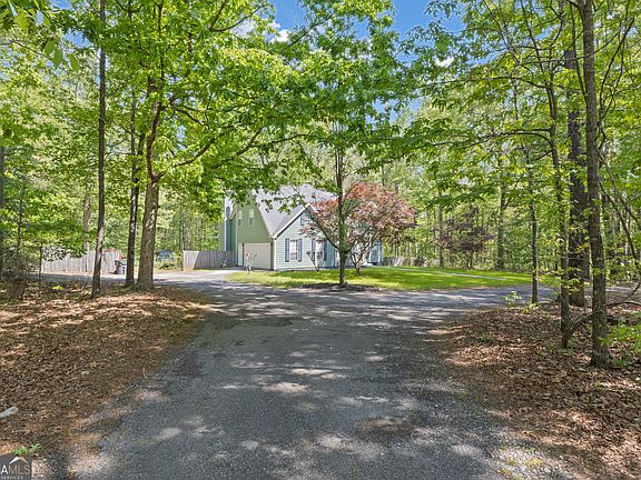 3rd image of 365 Hillview Rd