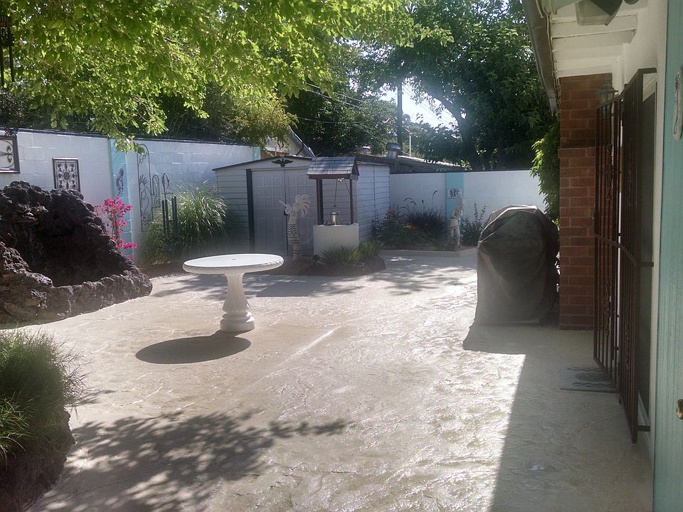 1st image of 1721 Howard Ave