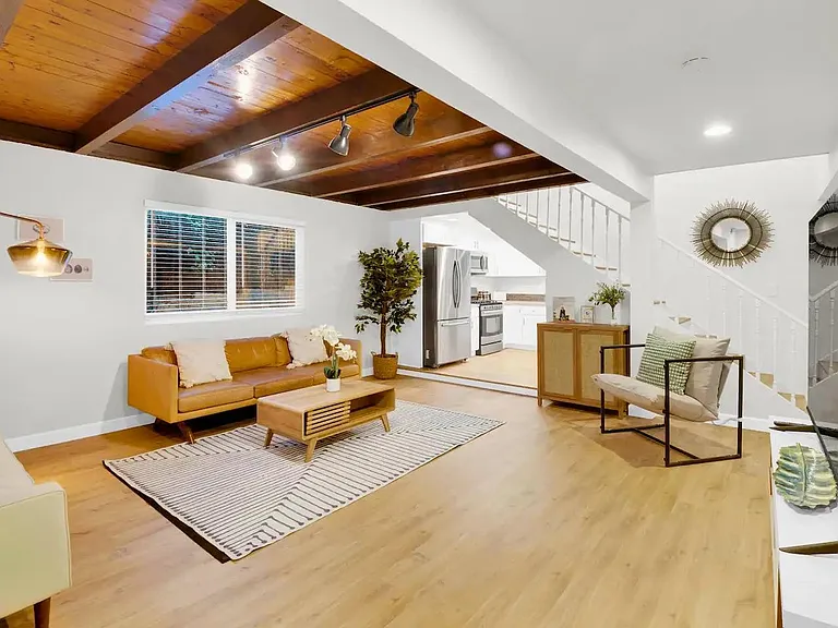5475 Connecticut Ave — Photo 10