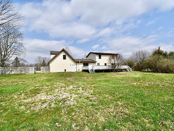 2nd image of 7474 Kilbourne Rd