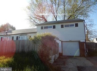 2 Armor Ct, Baltimore, MD 21220