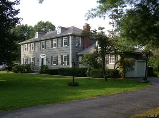 94 Gray Rock Rd, Trumbull, CT 06611