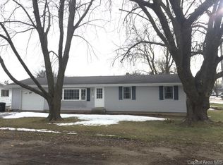 200 E Lincoln St, Roseville, IL