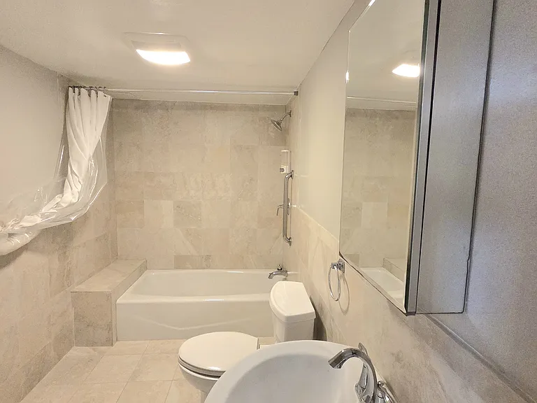 7020 Quander Rd — Photo 29