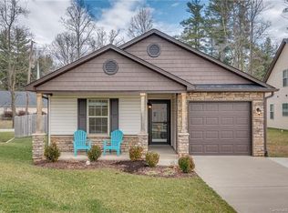 199 N River Rd, Fletcher, NC 28732