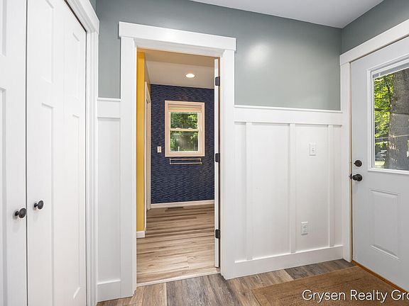 5th image of 63530 Zabel Shores Rd