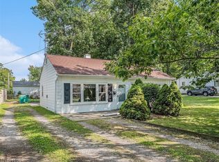 4893 Corduroy Rd, Mentor, OH 44060