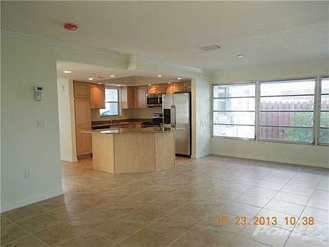 4th image of 2321 Riverbluff Pkwy #V-248