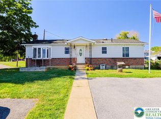 4354 2nd St, Walnutport, PA 18088