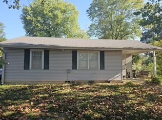 3 Shipp Cir, Alton, MO 65606