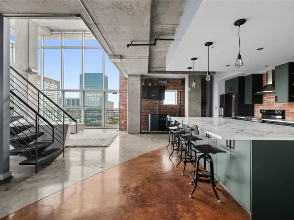 2000 Bagby St APT 13430, Houston, TX 77002