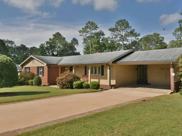 1827 Lullwater Rd, Albany, GA 31707