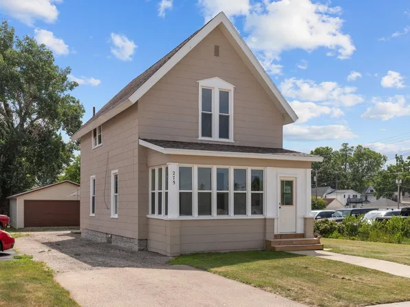 275 S Madison St, Waupun, WI 53963