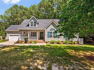 465 Spencers Gate Dr, Youngsville, NC 27596