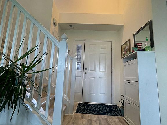 2nd image of 721 Wendover Ave