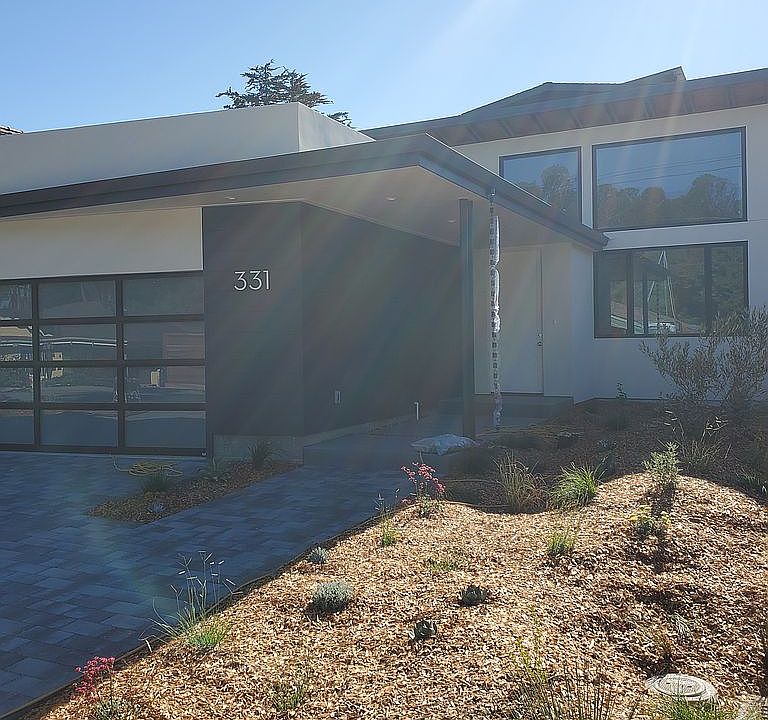 2nd image of 331 Los Altos Dr