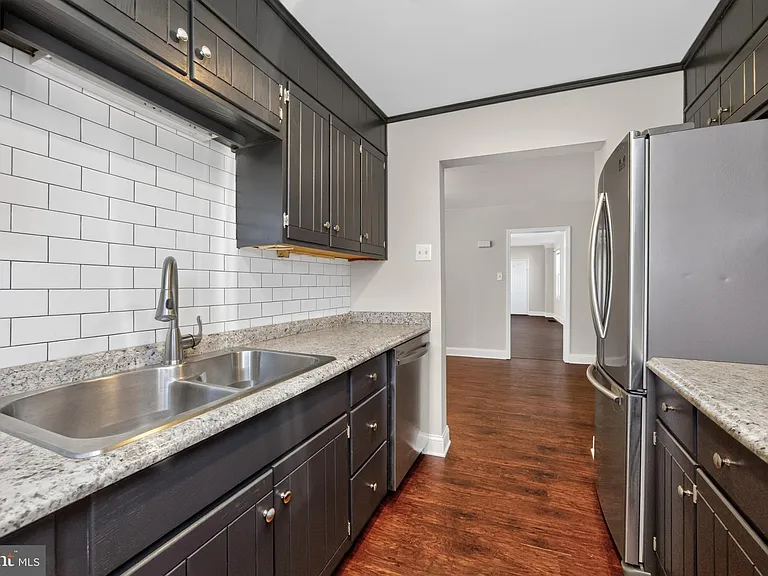 1219 E Philadelphia Ave — Photo 14