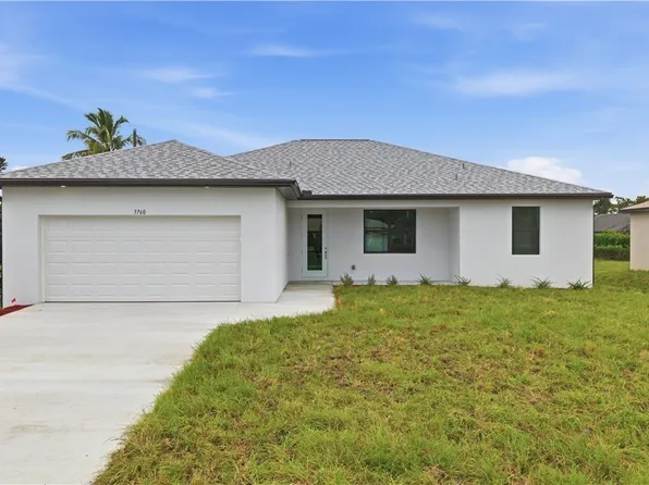 3760 Gasparilla St, Saint James City, FL 33956