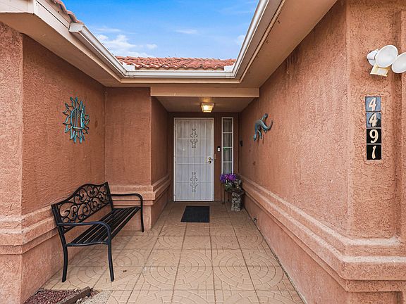 2nd image of 4491 Alpine Cir SE