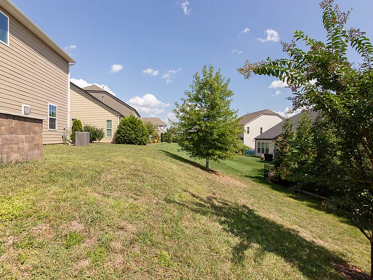 913 Ashton Oak Ct — Photo 7