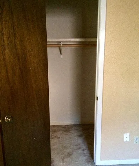 1212 Mockingbird St — Photo 12