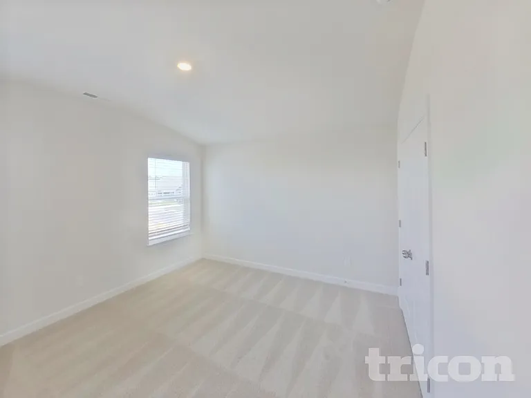 2402 Valverde Way — Photo 10