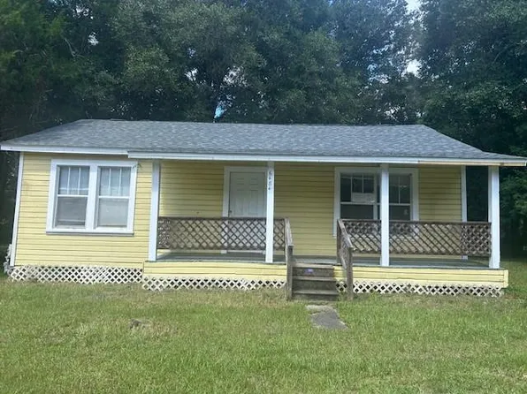 6484 Hayfield Rd, Theodore, AL 36582