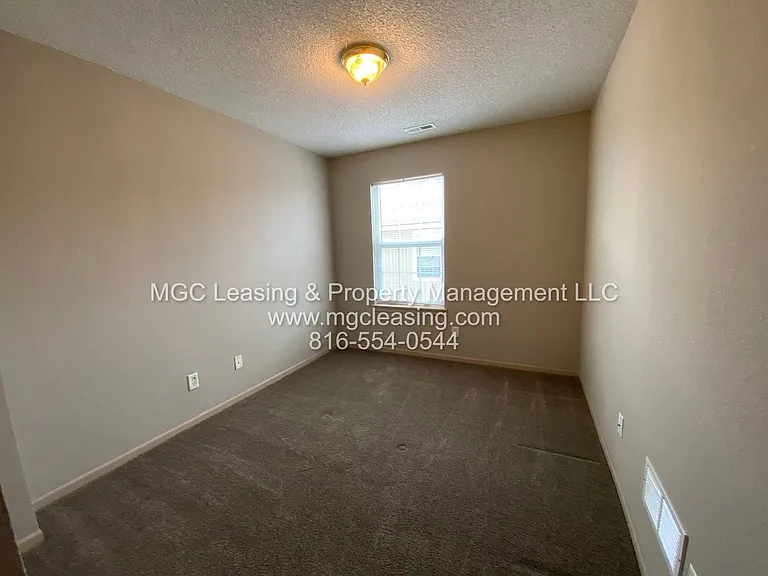 908 Garden Way #914 — Photo 25