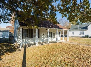 508 S Main St, Columbia, IL