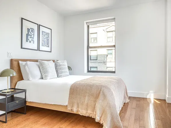 80 Chambers Street #4F, photo 2